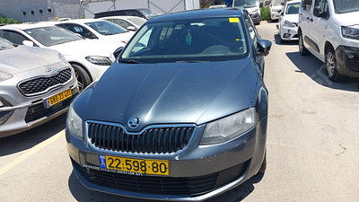 סקודה אוקטביה מודל 2017. 193,008 ק"מ, יד רביעית. תיבת הילוכים: אוטומטי
צבע: אפור, מנוע: בנזין