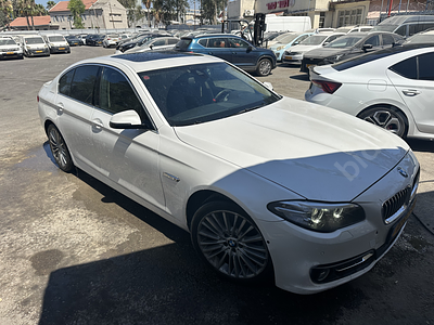 ב.מ.וו. 535I מודל 2016. 191,421 ק"מ, יד רביעית. תיבת הילוכים: אוטומטי
צבע: לבן, מנוע: בנזין