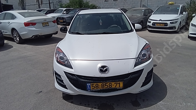 מאזדה 3 מודל 2011. 196,936 ק"מ, יד שישית. תיבת הילוכים: אוטומטי
צבע: לבן, מנוע: בנזין, נפח