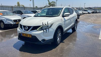 ניסאן קשקאי מודל 2016. 236,712 ק"מ, יד שנייה. תיבת הילוכים: אוטומטי
צבע: לבן, מנוע: בנזין, נפח