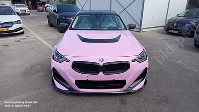 ב.מ.וו. M240I מודל 2023. 44,781 ק"מ, יד ראשונה. מחיר מחירון: ₪258,000. תיבת הילוכים: אוטומטי 