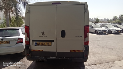 פיג'ו בוקסר מודל 2017. 164,153 ק"מ, יד שנייה. מחיר מחירון: ₪65,000. תיבת הילוכים: ידני
צבע: לבן 