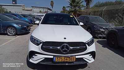 מרצדס GLC300 4MATIC מודל 2024. 25,381 ק"מ, יד שנייה. מחיר מחירון: ₪371,600. תיבת הילוכים: 