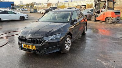 סקודה אוקטביה מודל 2025. יד שנייה. תיבת הילוכים: אוטומטי
צבע: שחור, מנוע: בנזין, נפח מנוע: 1 