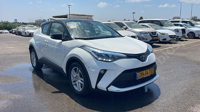 טויוטה C-HR מודל 2022. 68,363 ק"מ, יד רביעית. תיבת הילוכים: אוטומטי
צבע: לבן, מנוע: היברידי 