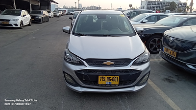 שברולט ספארק מודל 2020. 120,510 ק"מ, יד שנייה. תיבת הילוכים: אוטומטי
צבע: כסוף, מנוע: בנזין 