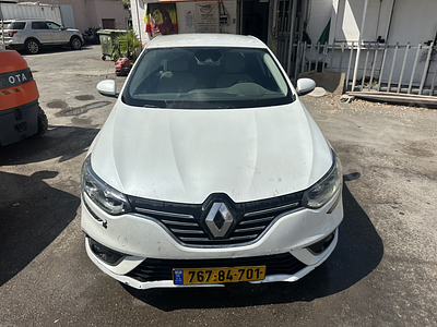 רנו מגאן מודל 2019. 164,342 ק"מ, יד שנייה. תיבת הילוכים: אוטומטי
צבע: לבן, מנוע: דיזל טורבו 