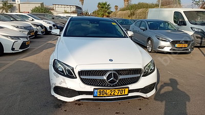 מרצדס E Class מודל 2017. 128,799 ק"מ, יד שנייה. תיבת הילוכים: אוטומטי
צבע: לבן, מנוע: 