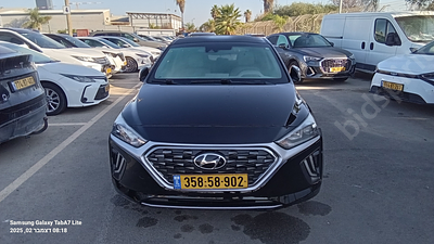 יונדאי איוניק מודל 2020. 222,321 ק"מ, יד שנייה. מחיר מחירון: ₪107,000. תיבת הילוכים: אוטומטי 