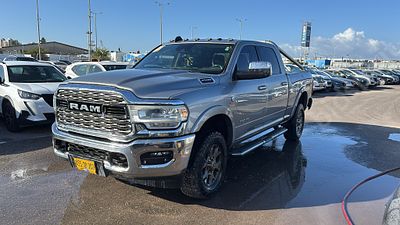 דודג' ראם מודל 2021. 178,240 ק"מ, יד שנייה. מחיר מחירון: ₪152,220. תיבת הילוכים: אוטומטי
צבע: 