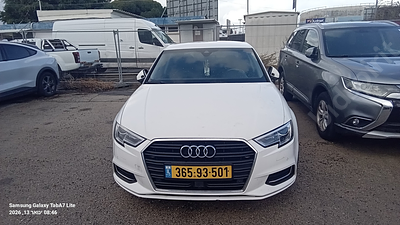 אאודי A3 מודל 2018. 184,744 ק"מ, יד שלישית. מחיר מחירון: ₪64,000. תיבת הילוכים: אוטומטי
צבע: 