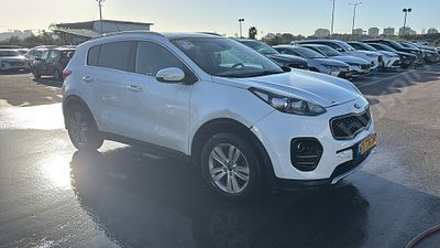 קיה ספורטאז מודל 2016. 163,189 ק"מ, יד שלישית. מחיר מחירון: ₪50,000. תיבת הילוכים: אוטומטי
צבע: 