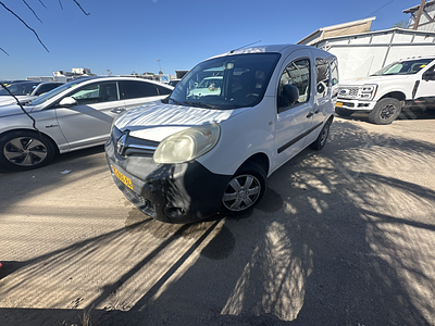 רנו קנגו מודל 2017. 235,594 ק"מ, יד רביעית. מחיר מחירון: ₪35,000. תיבת הילוכים: אוטומטי
צבע: 