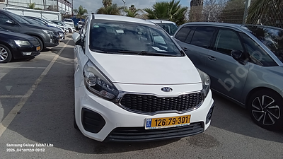 קיה קארנס מודל 2017. 229,291 ק"מ, יד שנייה. מחיר מחירון: ₪37,000. תיבת הילוכים: אוטומטי
צבע: 