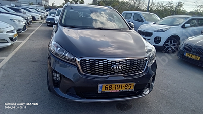 קיה סורנטו מודל 2017. 275,110 ק"מ, יד שנייה. מחיר מחירון: ₪70,000. תיבת הילוכים: אוטומטי
צבע: 