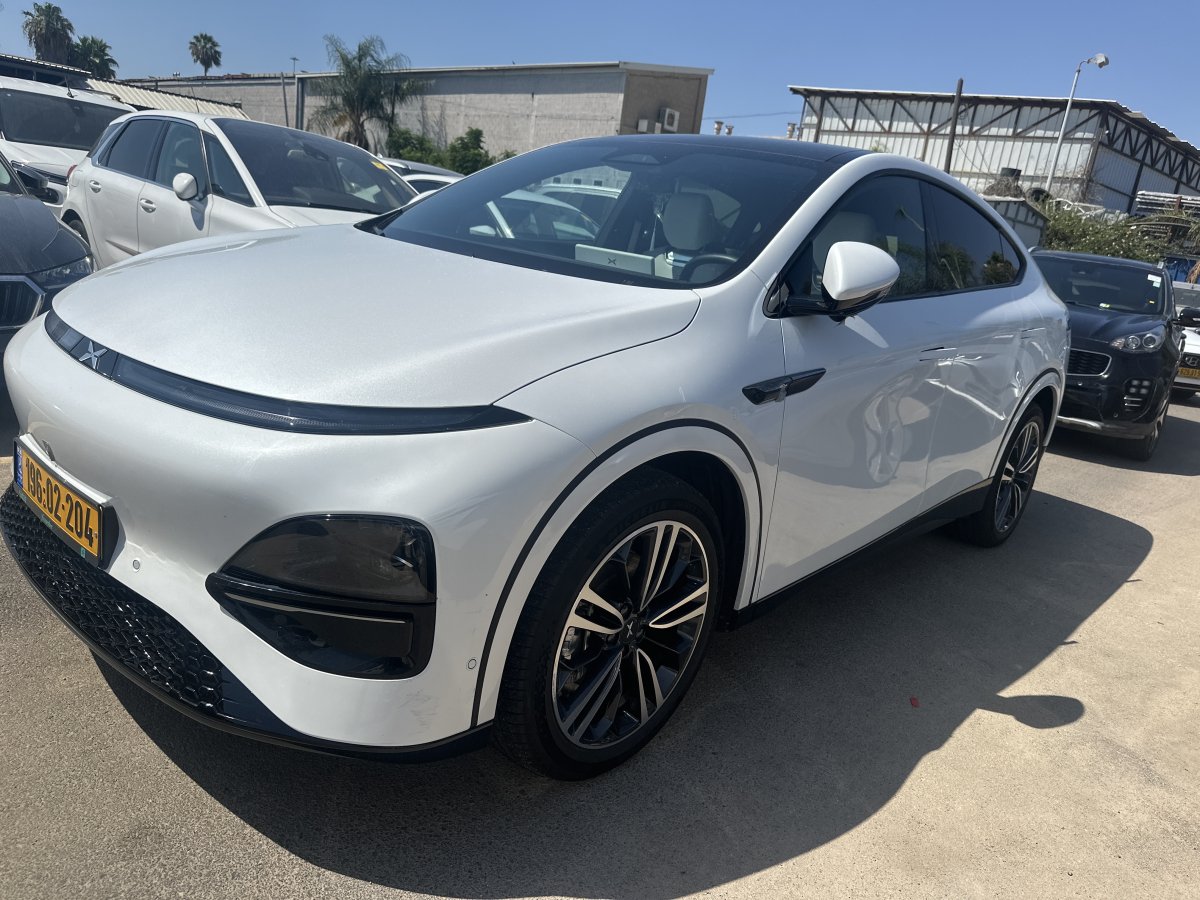 אקספנג סין G6