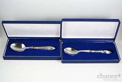 Colheres. Duas diferentes Colheres com cabos em Prata Portuguesa, contraste Águia com toque 835