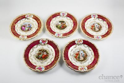 Pratinhos Românticos. 5 Pratinhos Românticos em Porcelana Europeia com decoração galante 