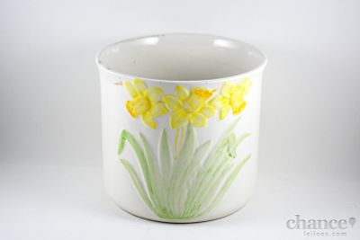 Cachepot em Cerâmica Portuguesa com decoração floral relevada e policromada. Marcado Martan. 