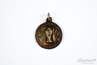 Pendente Litúrgico em Prata Portuguesa, contraste Águia com toque 925 e peso de 2,2gr.