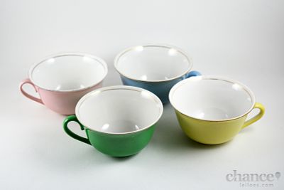 Quatro Chávenas de Chá em Porcelana Brasileira de Mauá dos meados do séc. XX. Decoradas a azul 