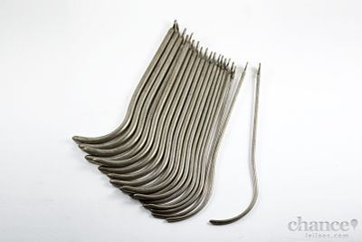 Conjunto de 19 Dilatadores Uretrais em Metal da marca Guerin. Instrumentos m&eacute;dicos utilizados 