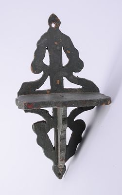 Small Wall Shelf in Green Paint. 12 x 4.5 x 6 inches.