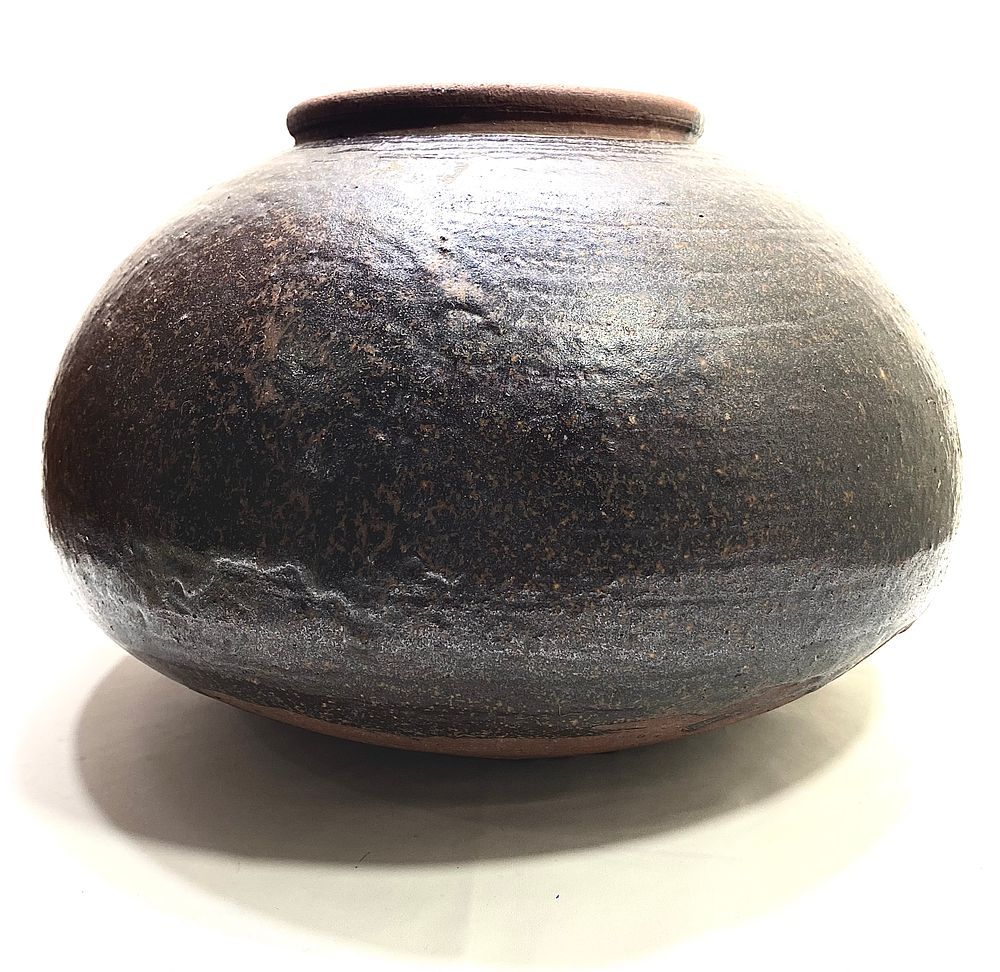 אגרטל גדול ממדים, וינטאג', חרס עם זיגוג שוקולד 2 גוונים, כבד, מרשים, אלגנטי ויפה, גובה 21.5 ס"מ 