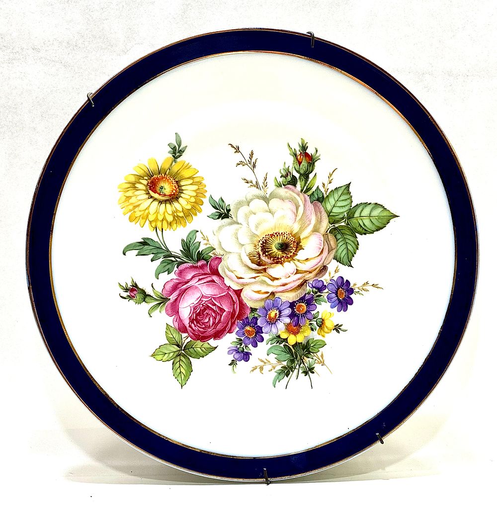 צלחת אספנות פורצלן וינטאג' שנות ה-30-40, תוצרת ROSENTHAL FUNE GERMANY PORZELLAN, קוטר 26 ס"מ 