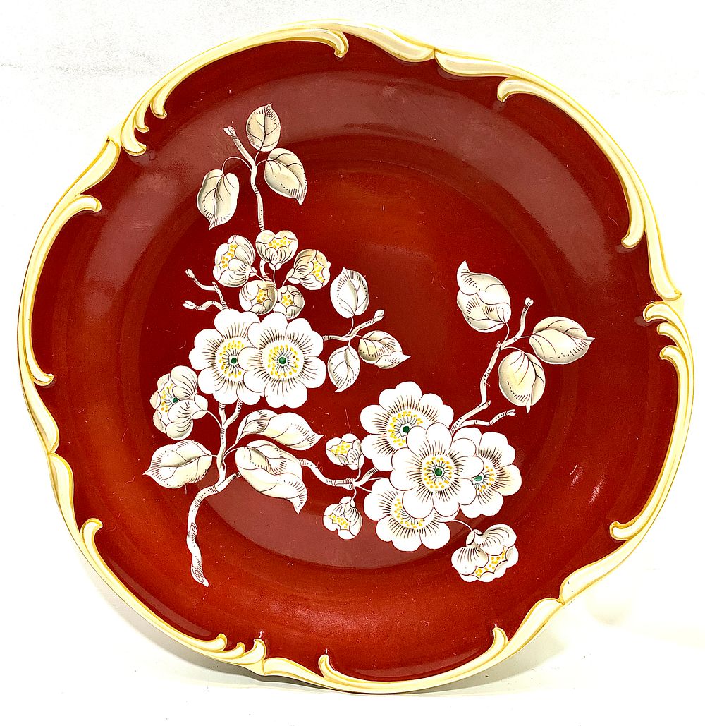 צלחת פורצלן עתיקה, גדולת ממדים, 
תוצרת AUGUST ROLOFF FINE GERMANY PORZELLAN
אר דקו, 1927-1929 