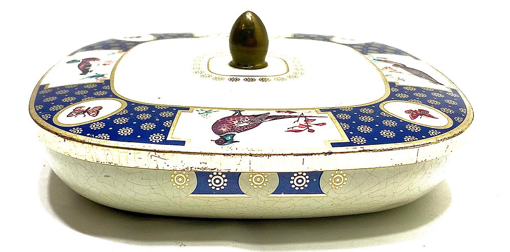 קופסת פח וינטאג' COTE D'OR, 
18.5X18X7 ס"מ