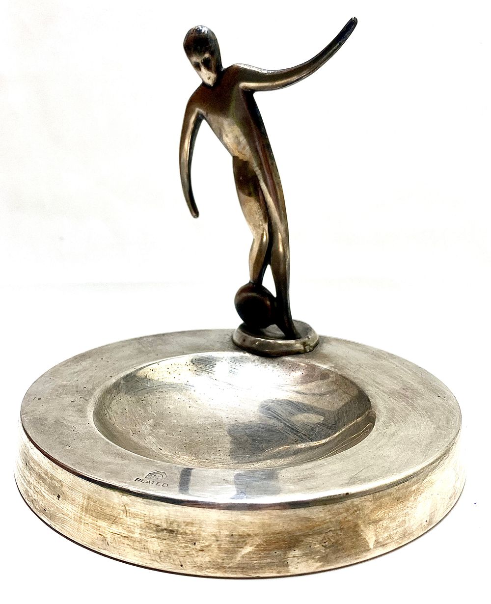 B.W. AUSTRIA PLATED, מאפרת ברונזה מצופה כסף, תוצרת אוסטריה, שנות ה 30-40 , חתומה, שמורה לגילה 