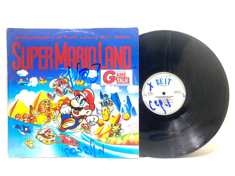 תקליט AMBASSADORS OF FUNK FEATURING M.C. MARIO SUPER MARIO LAND 
1992, על העטיפה מקורית חתימת 