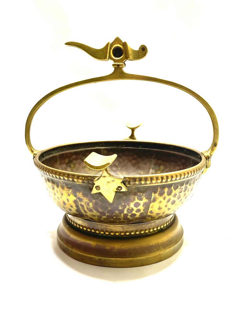 מאפרת נחושת לסיגרים, משולבת גיליוטינה לחיתוך ראש סיגר, פריט וינטאג' נדיר יפה ומרשים, גובה 18 