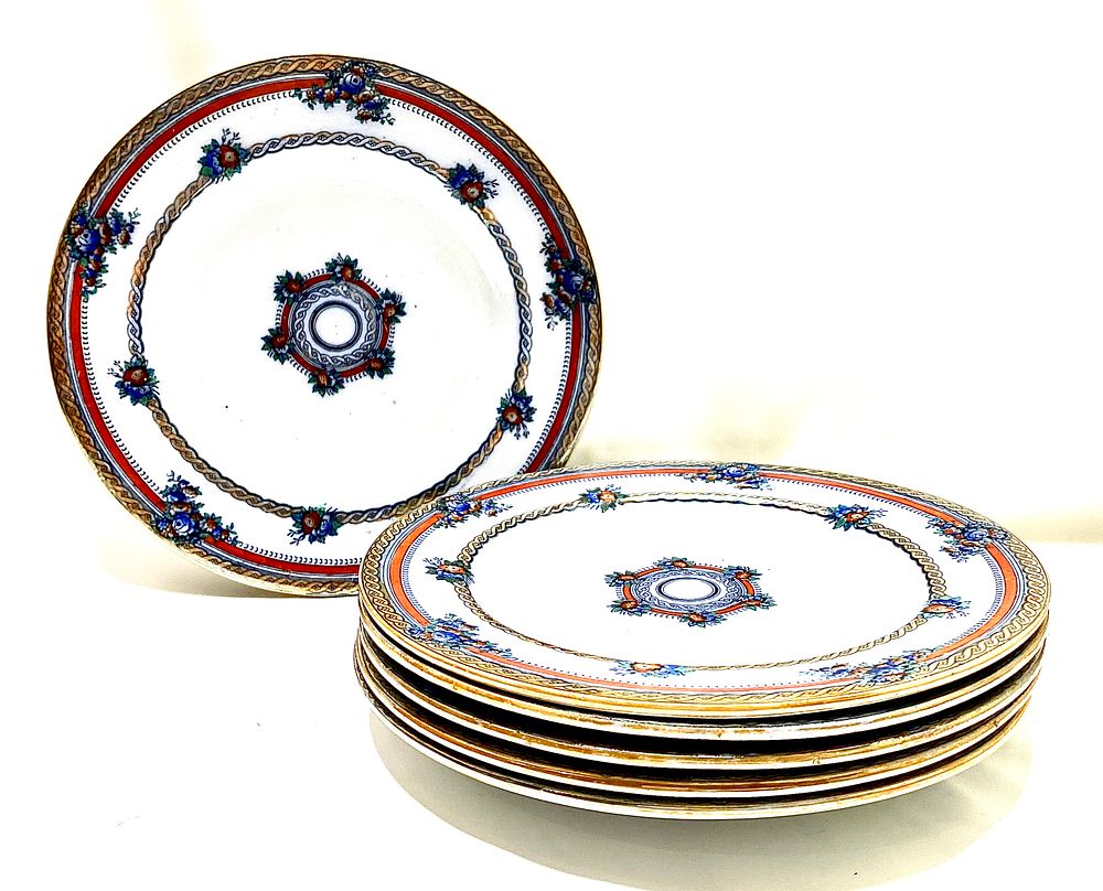 סט 6 צלחות פאיינס עתיקות תוצרת HOPE & CARTER ENGLAND
סוף מאה ה-19, חתומות, קוטר 20 ס"מ