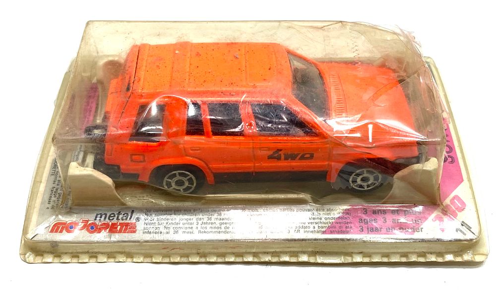 דגם רכב וינטאג', 1/64, מתכת, תוצרת METAL MAJORETTE FRANCE, באריזה מקורית (סימני גיל קלים ראה 