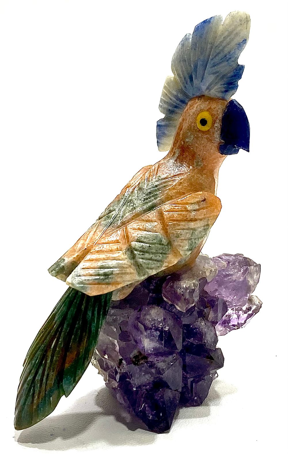 פסל תוכי מאבני חן על מעמד ייעודי מאמטיסט, גובה 8 ס"מ 
עבודה נדירה, אלגנטית ומדויקת