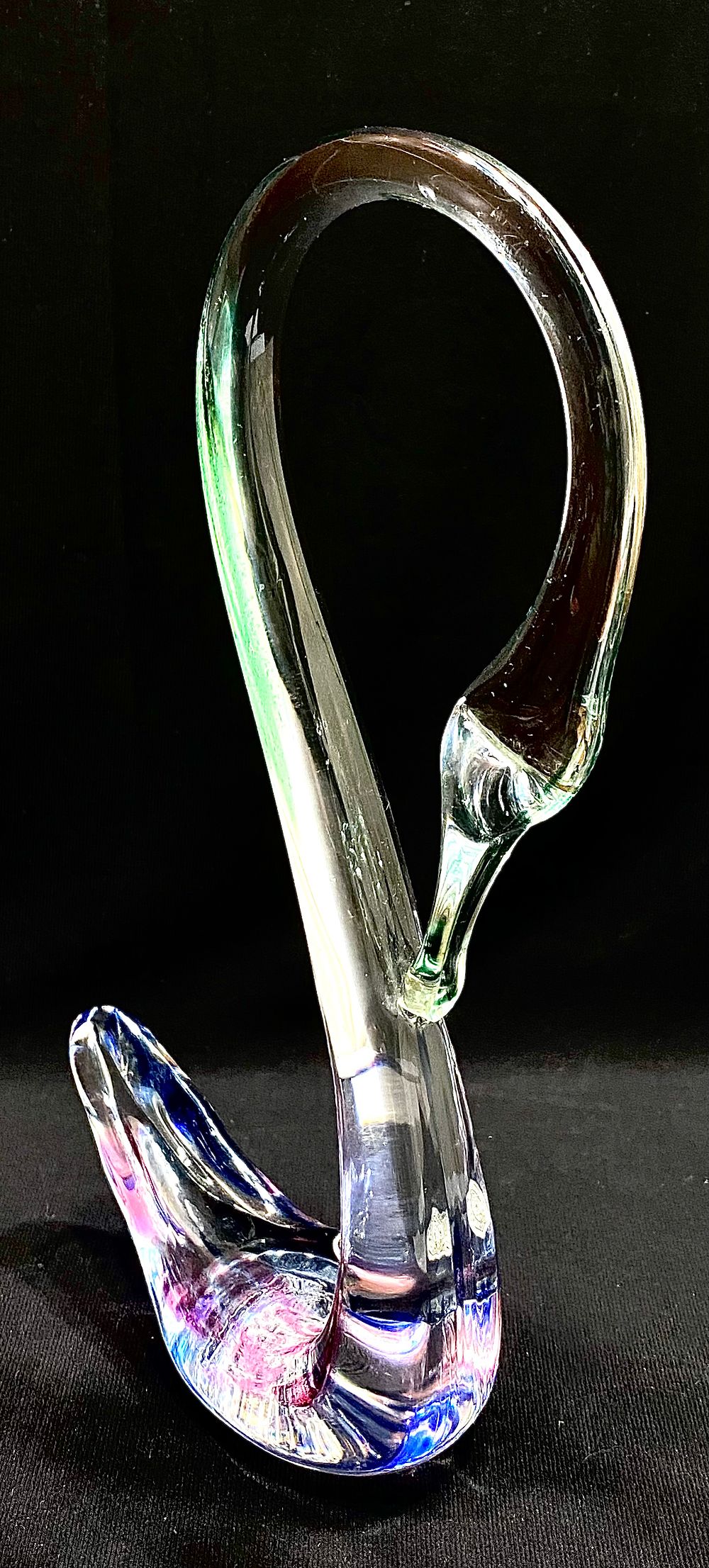 VAL. S. LAMBERT
פסל ברבור , קריסטל, מרשים ואלגנטי, מדבקת מקור, נדיר ביופיו, גובה 22 ס"מ
