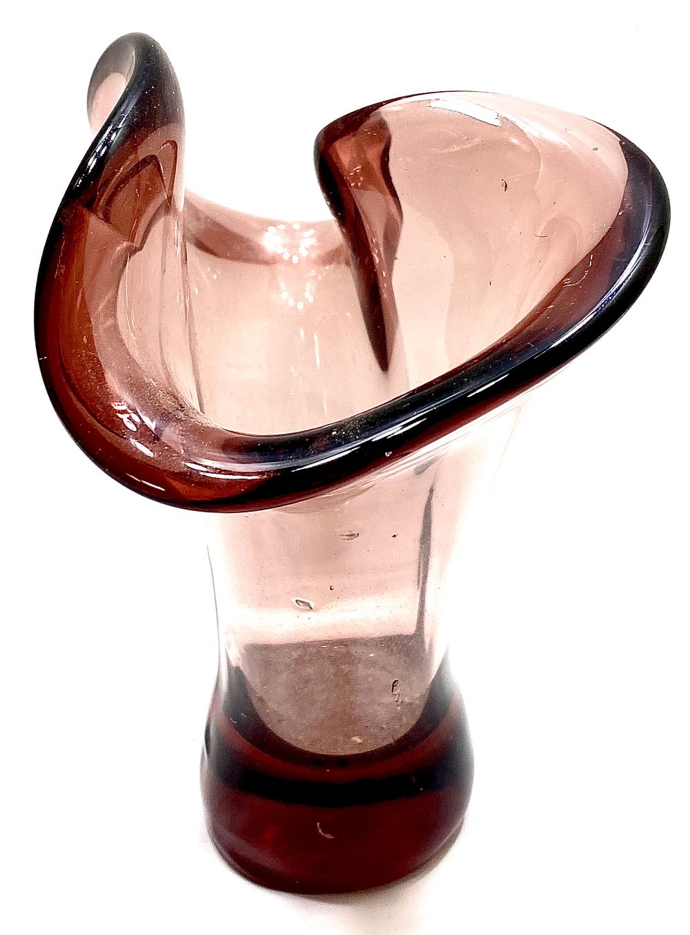 אגרטל זכוכית מורנו בעיצוב SOMMERSO HANDBLOWN, וינטאג' אלגנטי מאיטליה, גובה 19 ס"מ