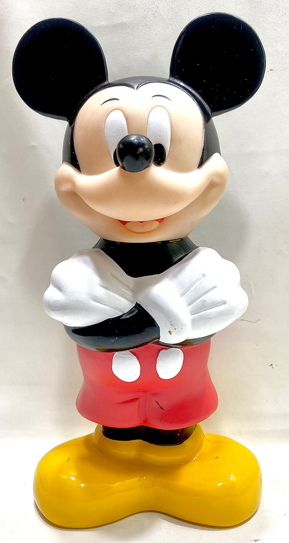 בקבוק לשתייה קלה עם פתח לקש MICKEY MOUSE תוצרת DISNEY, שנות ה 80-90, חתום, פלסטיק, גובה גללי 