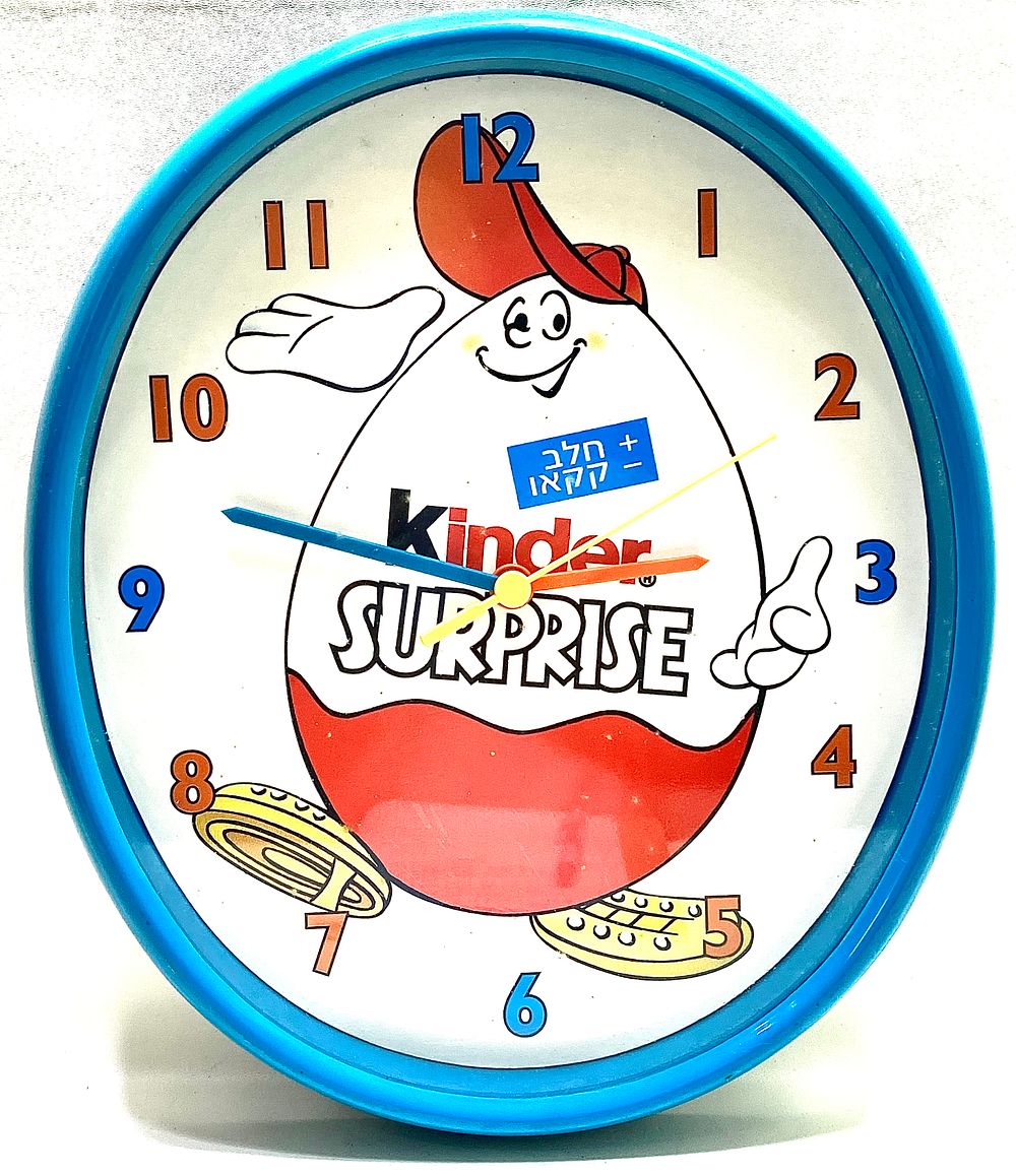 שעון קיר מנגנון קוורץ, פרסומת מותג KINDER SURPRISE, שנות ה-8090, מנגנון מקורי תוצרת WELLGAIN 