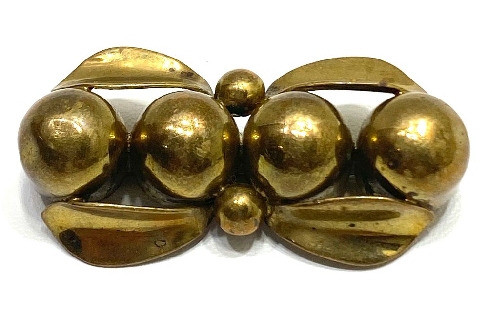 סיכת דש וינטאג' מצ'כוסלובקיה, חתום, שנות ה-30-50, 5X2.5 ס"מ