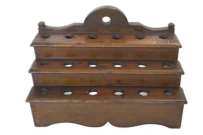 WELSH OAK c 1820 STEPPED SPOON / PIPE RACK. A good quality well made Welsh oak stepped spoon / 