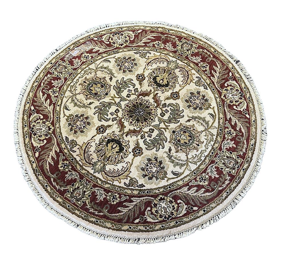 Lot 34: ROUND INDO PERSIAN TABRIZ RUG 4 FT