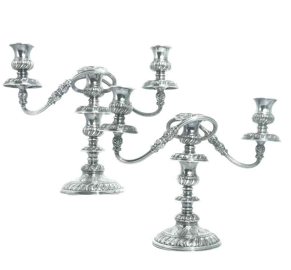 Lot 91: ORNATE ENGLISH SILVER ON COPPER 3 LIGHT CANDELABRA