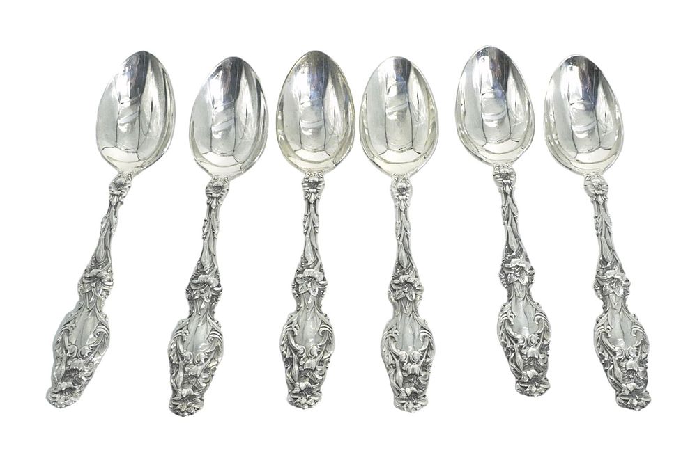 Lot 95: 6 LARGE GORHAM STERLING SILVER LILY OVAL DESSERT / SOUP SPOONS