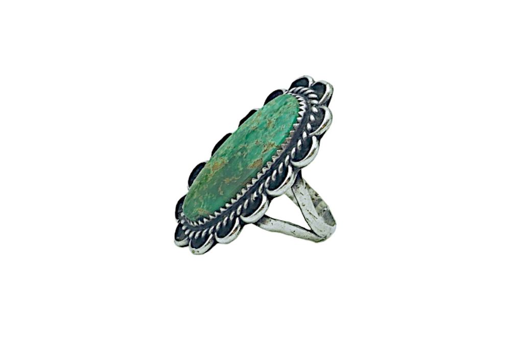 Lot 218: STERLING TURQUOISE NAVAJO SCALLOPED EDGE RING