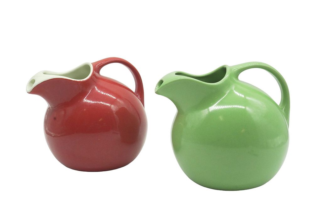 Lot 235: VINTAGE MCM HALL CHINA CO. CERAMIC BALL PITCHERS - 2 PC