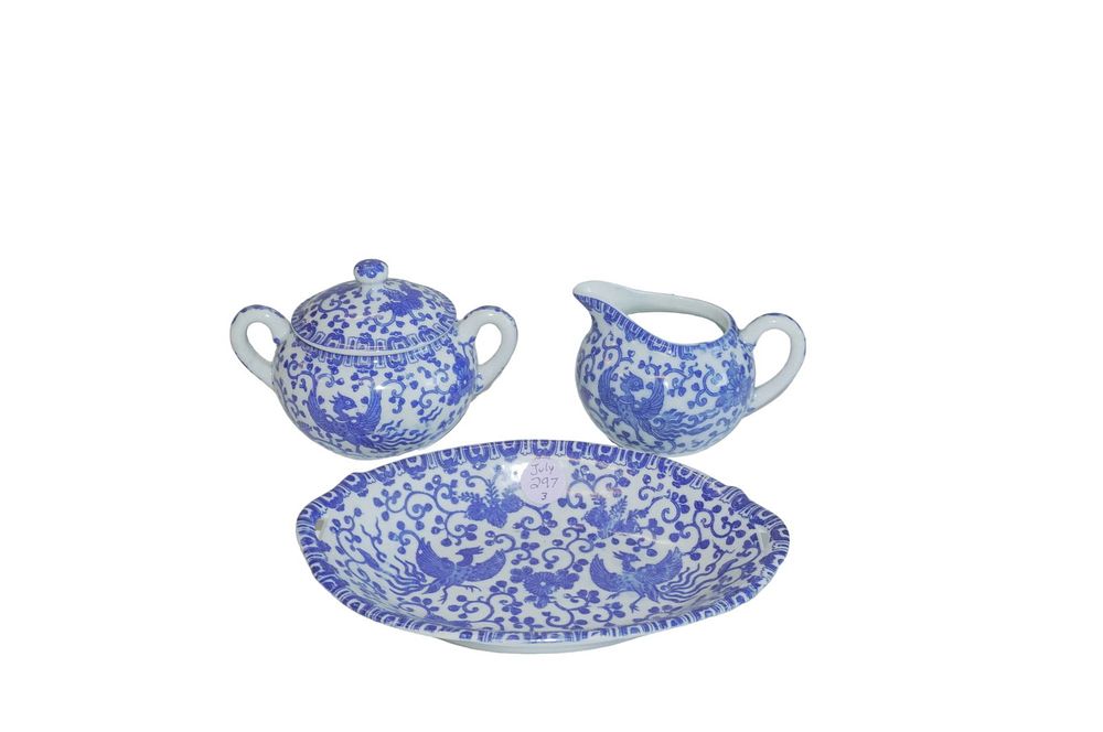 Lot 297: 3 PC MID CENTURY JAPANESE BLUE & WHITE PHOENIX PORCELAIN