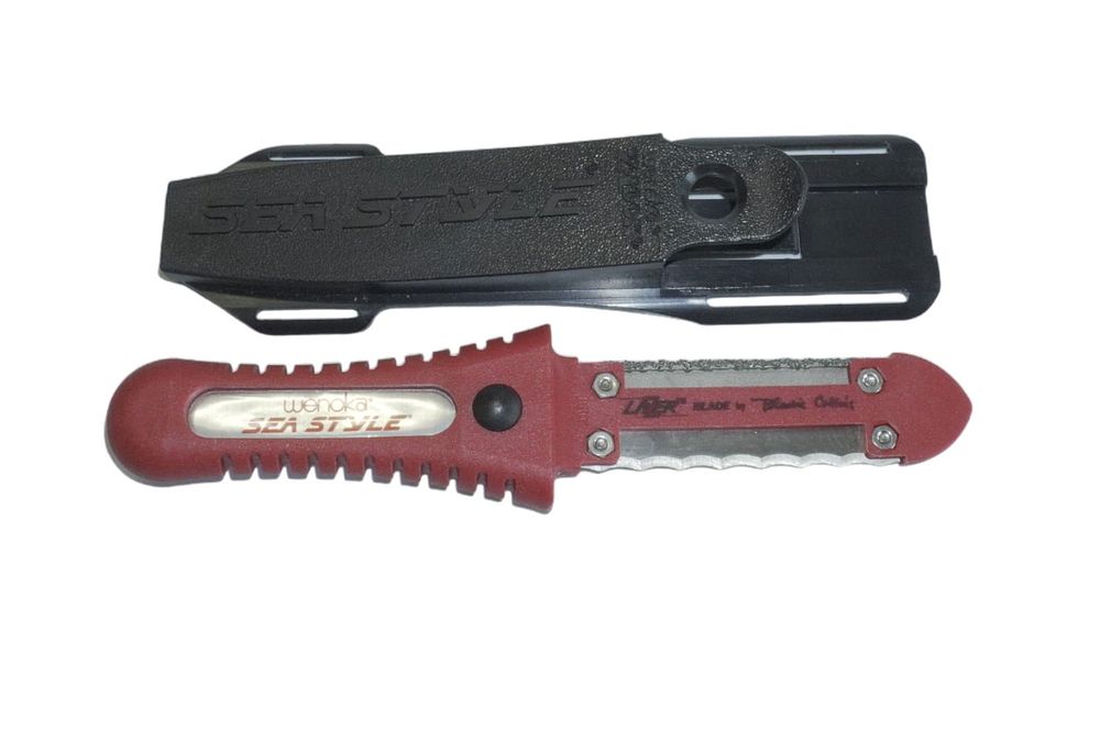 Lot 335: BLACKIE COLLINS WENOKA SEA STYLE DIVE KNIFE